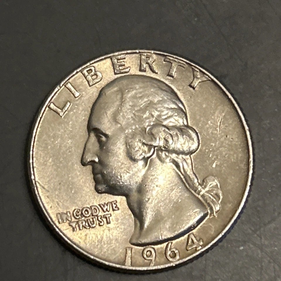 BradHuston's tweet image. Since 1964, new U.S. currency has had zero intrinsic value.  It&apos;s only because of 90% silver in pre-1964 coinage that U.S. currency had any value at all. Now a pre-1964 quarter is worth over $10 and the masses are only now waking up to this 60 years later. #SilverSqueeze