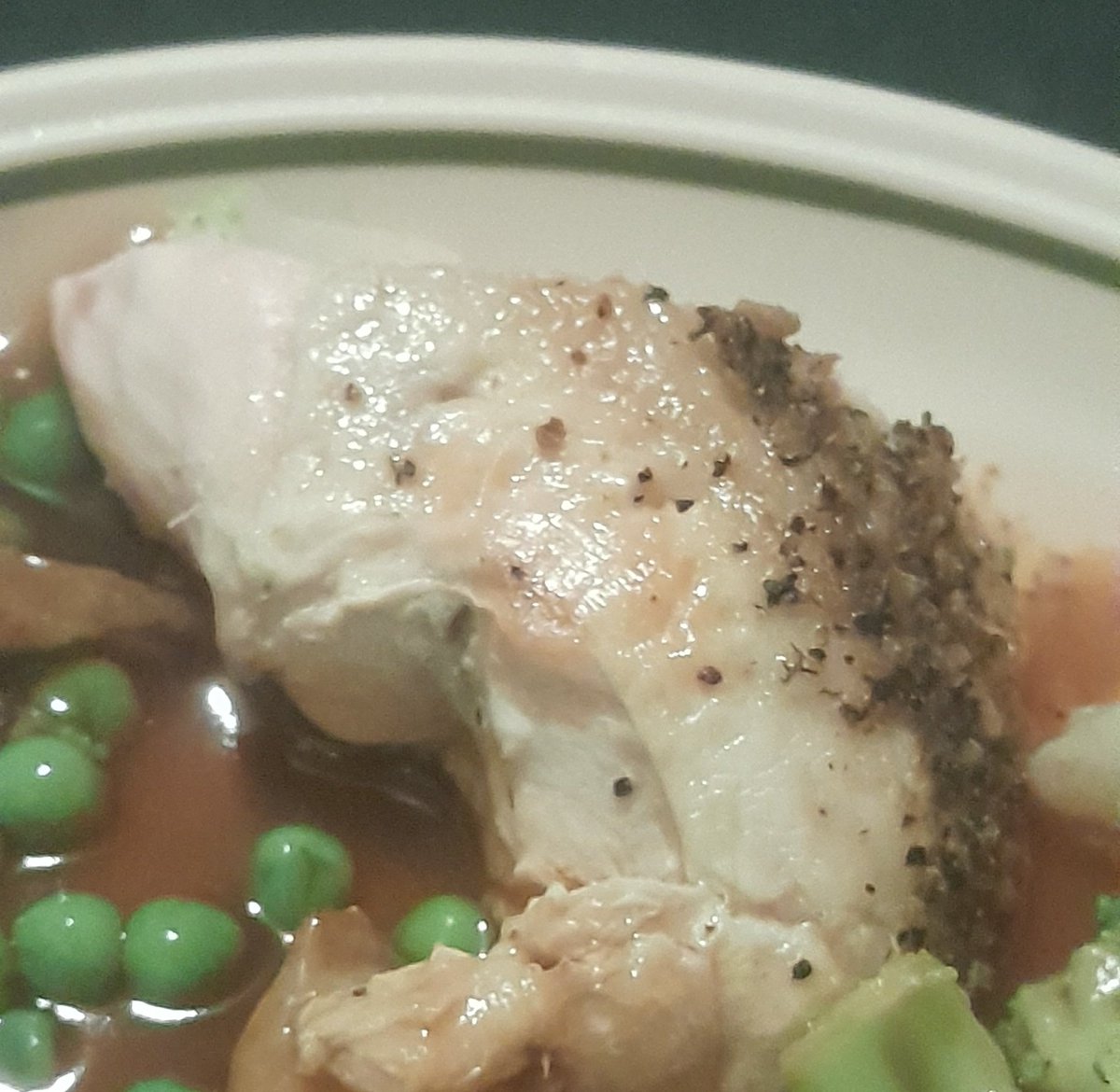 necodrain's tweet image. my chicken looked like psychicpebbles