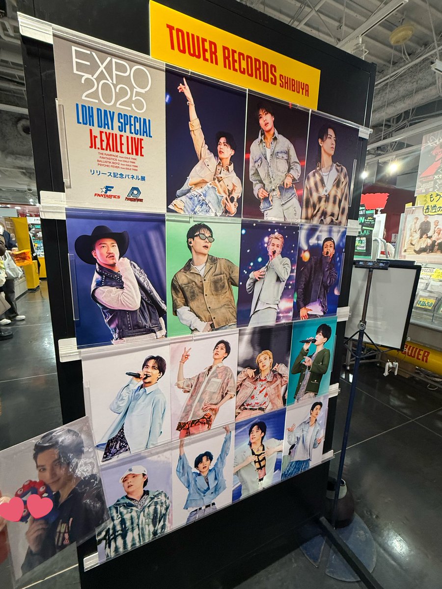 本日、発売日！ タワレコ渋谷のパネル展見てきました✨ カッコイイゆ
