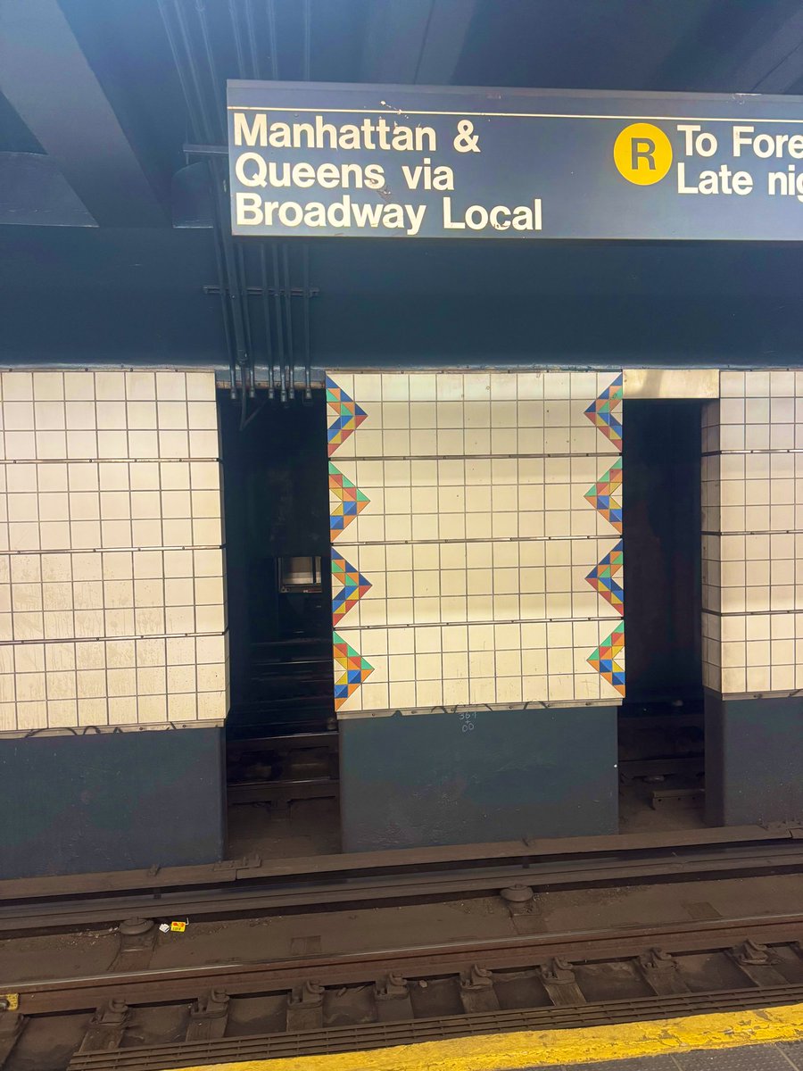 CHRISTINA 🍓 (@yungstina) on Twitter photo 