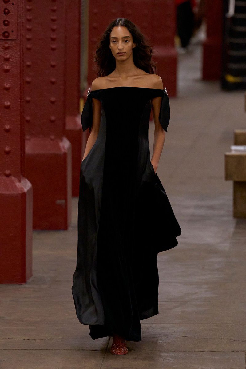 itgirlbackup's tweet image. Definitely on the red carpet soon