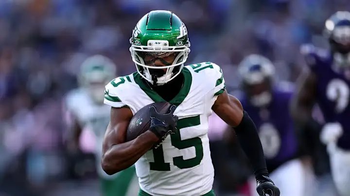 Adonai Mitchell the last 3 weeks as a Jet:

⁃ 15.2 expected PPG (WR14)
⁃ 41.8% first-read target-share (WR4)
⁃ 61.4% air-yards share (leads all WR’s)

Maybe the truthers were right.