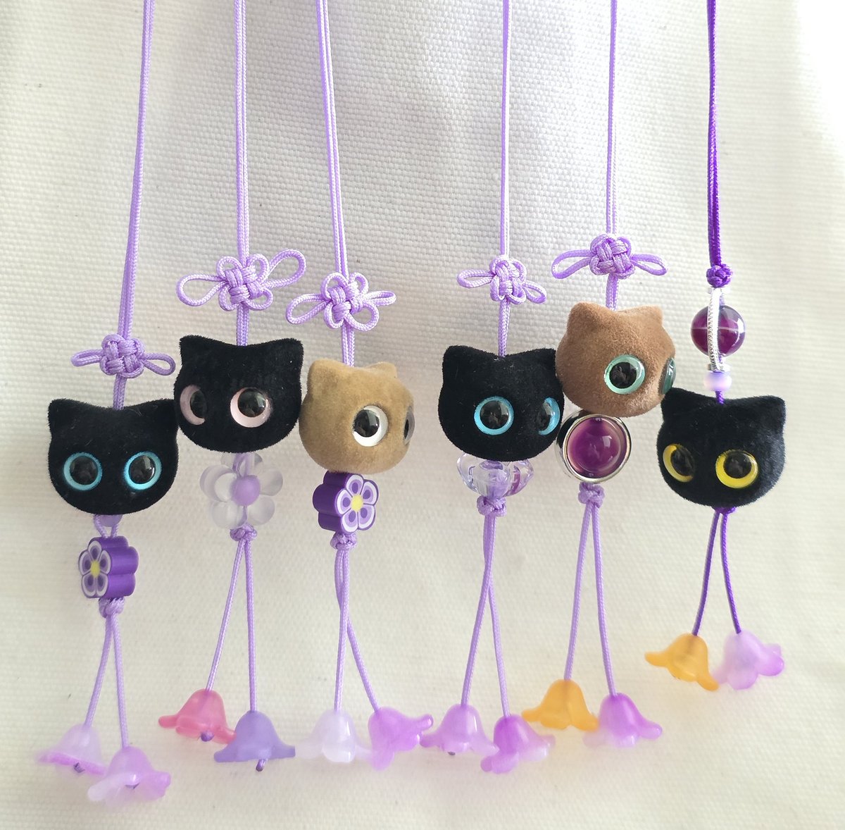 allof1981's tweet image. ใครสตรีม 1/12 เรามีของขอบคุณเล็กๆ น้อยๆ สำหรับคนสตรีม 
💜 ชุดให้ยัยเล่จิ๋ว/เหมียวเตนล์ 10 cm+ผ้าพันคอม่วง (เลือกลายผ้าด้านล่าง) โควต้า 5 ชุด
💜 ที่ห้อยโทรศัพท์  3 ชิ้น 
💜 ยางรัดผมแมวดำ 3 ใบ
#เลิฟลี่สตรีมเตนล์ได้ #StreamForTEN 
ทัก DM แปะหลักฐานสตรีม มาได้เลย (ส่งให้ฟรี)