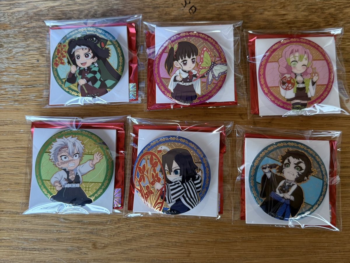 鬼滅の刃 中国限定 非遺 義勇 缶バッジ、アクリルチケット 2点セット 鬼滅の刃 中国限定 非遺シーリズ 富岡義勇 バッジとアクリルチケット2