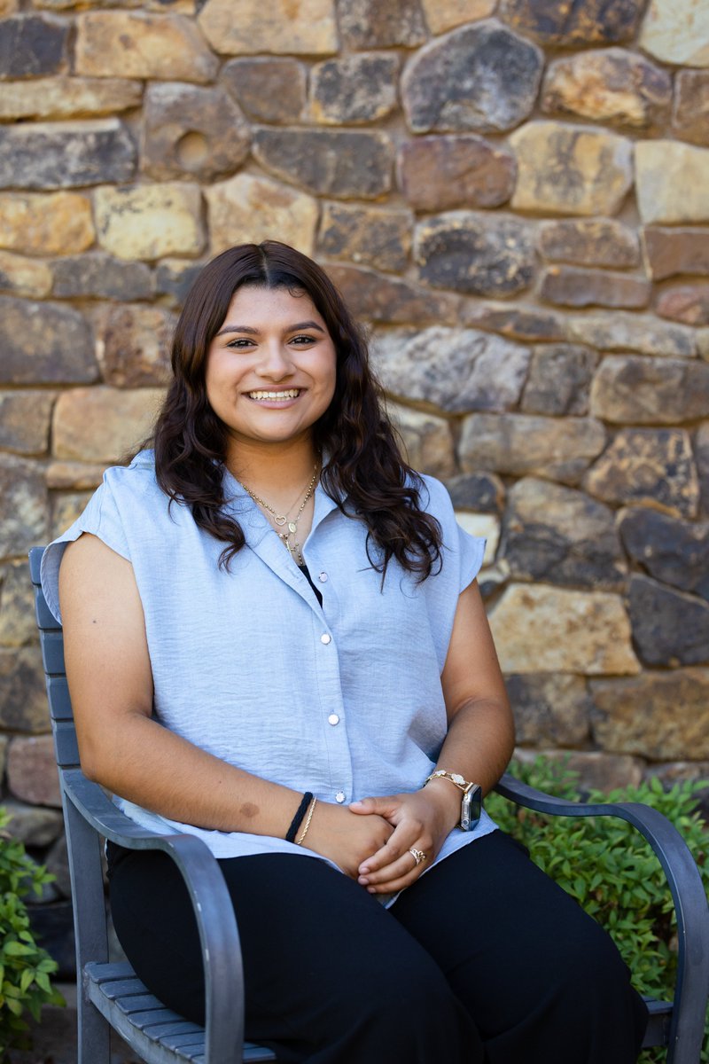 Meet 2025 McConnell Scholar Julehiby Oseguera! 

We're proud to celebrate Julehiby Oseguera from Corning Union High School District, who is pursuing Criminal Justice at California State University, Chico. 

Learn more:  facebook.com/themcconnellfo…