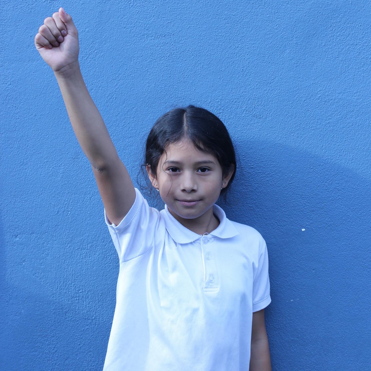 giveDIGNITY's tweet photo. Hope isn’t passive. In La Carpio, it pushes back against despair. It's not too late to join us this Giving Tuesday, in fueling that kind of hope. When the world says “stay in your place,” defiant hope says, “there is more.” https://t.co/AYw9odRhHC https://t.co/NqyAsgMugr