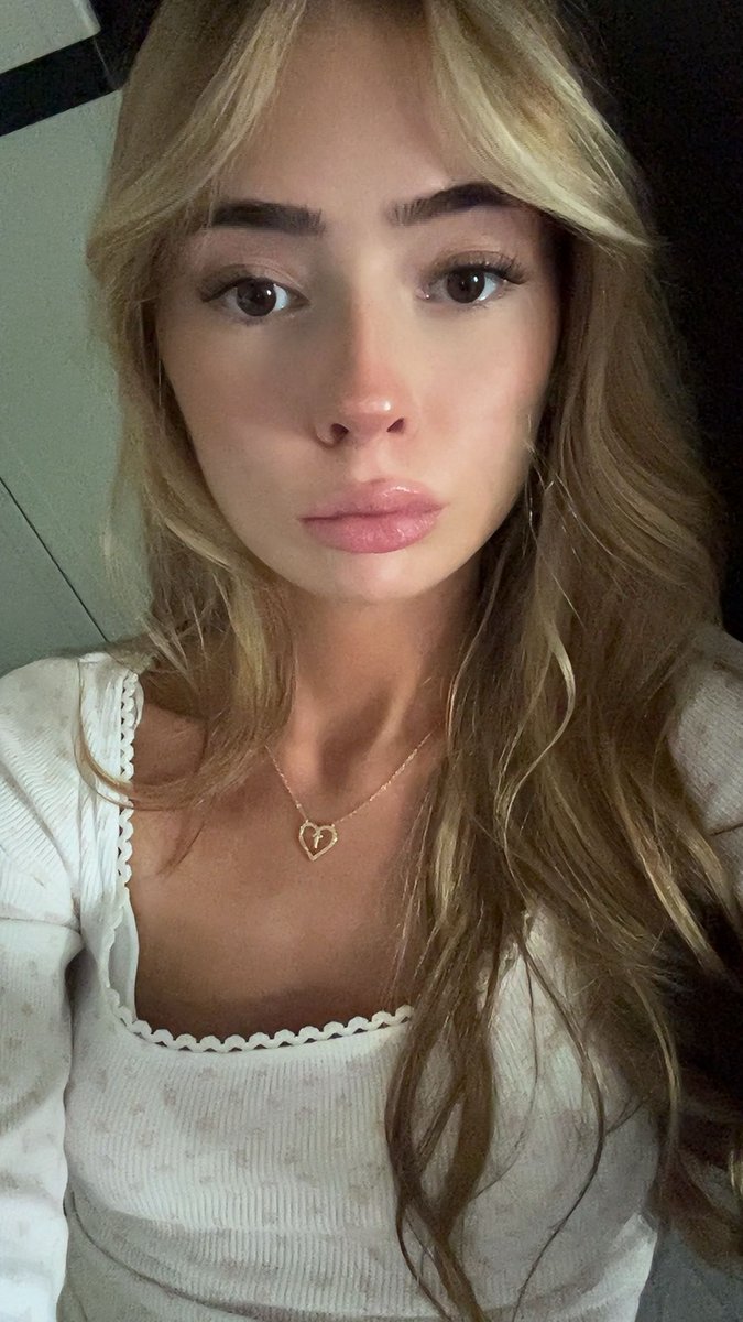 235cals's tweet image. The fat loss in my face is what keeps me from recovering tbh.