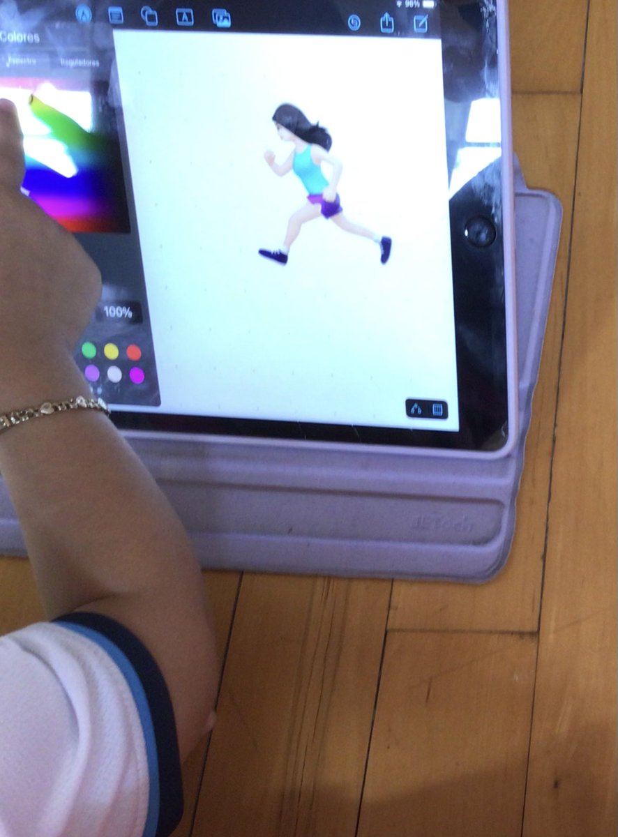 Claudia68466615's tweet image. Alumnos de 1º de Primaria utilizan Freeform en la clase de Educación Física dibujando el deporte que les gustaría practicar en sus tiempos libres.
#appleteacher @CSBoficial @oz_csb @JJHoyos_CSB #EveryoneCanCreate @DonyOcampo