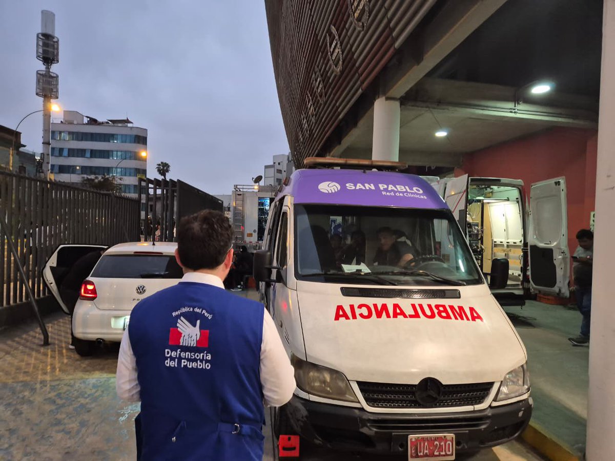 Defensoria_Peru's tweet image. #Lima ⚽️ Supervisamos el desarrollo del partido de fútbol por la Liga 1, entre Sporting Cristal y Alianza Lima, que se realizará  en el Estadio Nacional, con el finalidad de garantizar las medidas implementadas para la seguridad de los asistentes, antes, durante y después del…