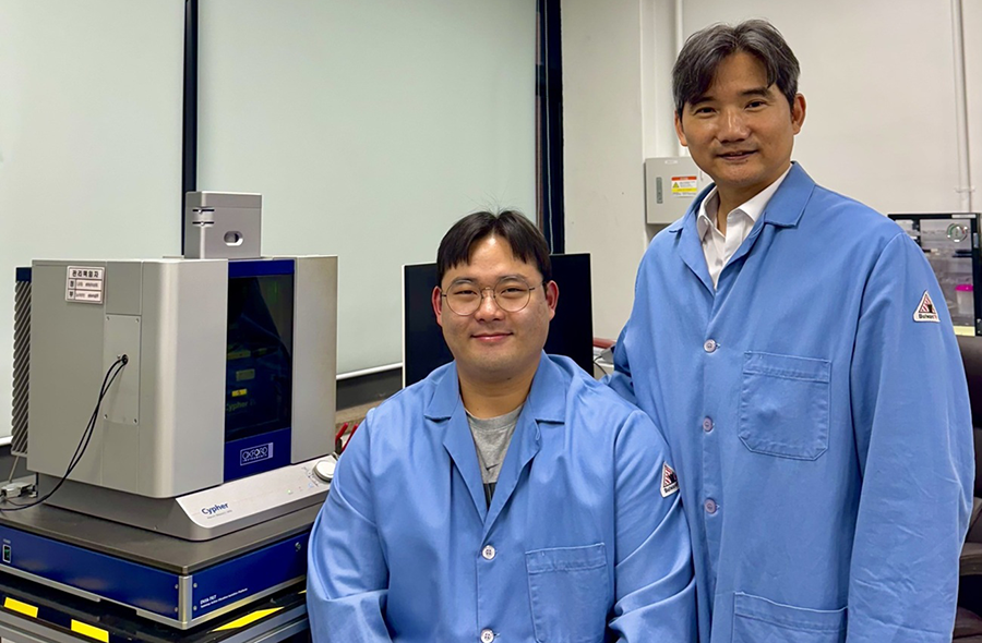 kaistpr's tweet image. KAIST &amp;amp; SNU researchers achieved the first real time AFM visualization of nanoscale water droplets!This breakthrough enables precise wettability analysis at the nano level-critical for hydrogen catalysts, semiconductor processes, and next gen battery technologies#KAIST#Nanotech