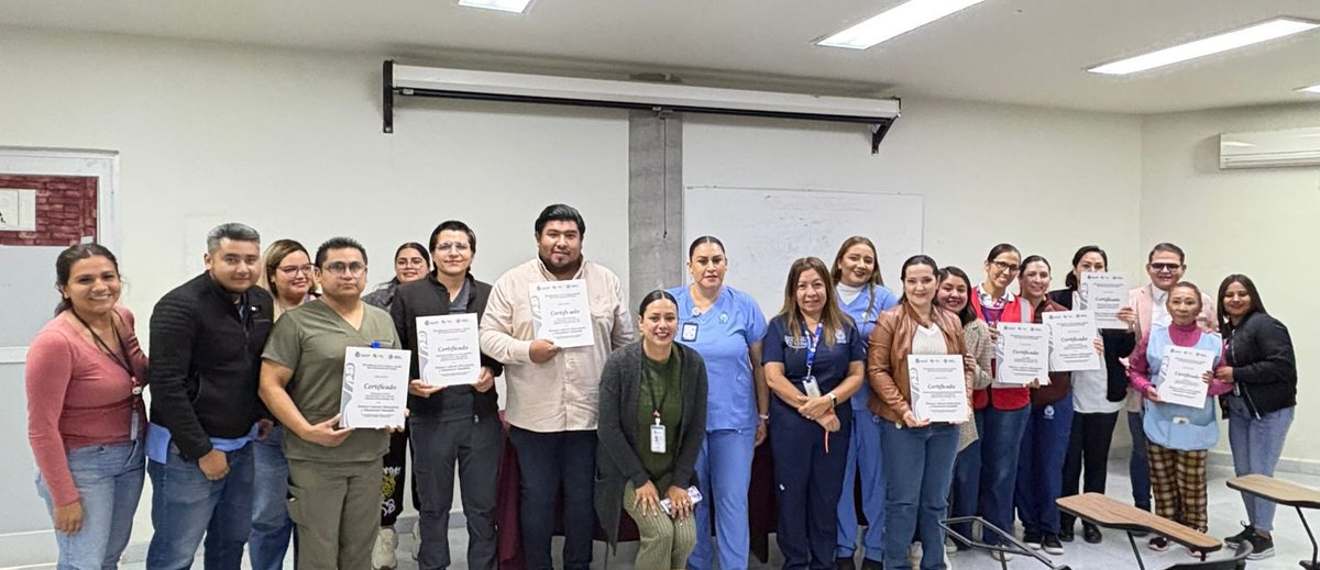 jurisdiccionS8's tweet image. 🏅✨ ¡8 centros de trabajo ya son Entornos Laboralmente Saludables!
Más bienestar 💚 Más prevención 🙌En San Francisco del Rincón  👥🌱
Impulsando lugares más seguro y saludable.
#TrabajoSaludable #JS8 #EntornosSaludables #SaludGto #BienestarLaboral #SaludDeLaGente