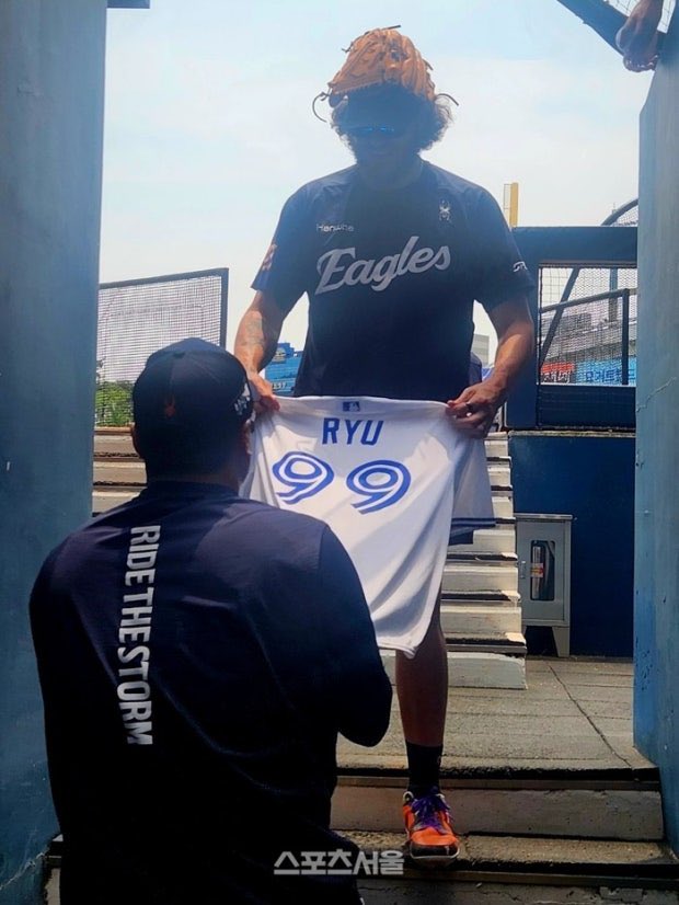 Daniel Kim 대니얼 김 tweet media