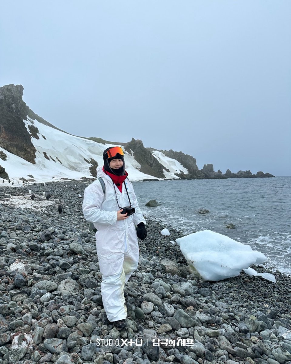 knockknock0408's tweet image. SUHO - studio.xplusu ins