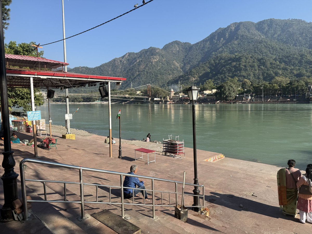 OverthinkKaAdda's tweet image. On Earth there is no Heaven, But their are pieces of it. 

#TravelIndia #incredibleIn