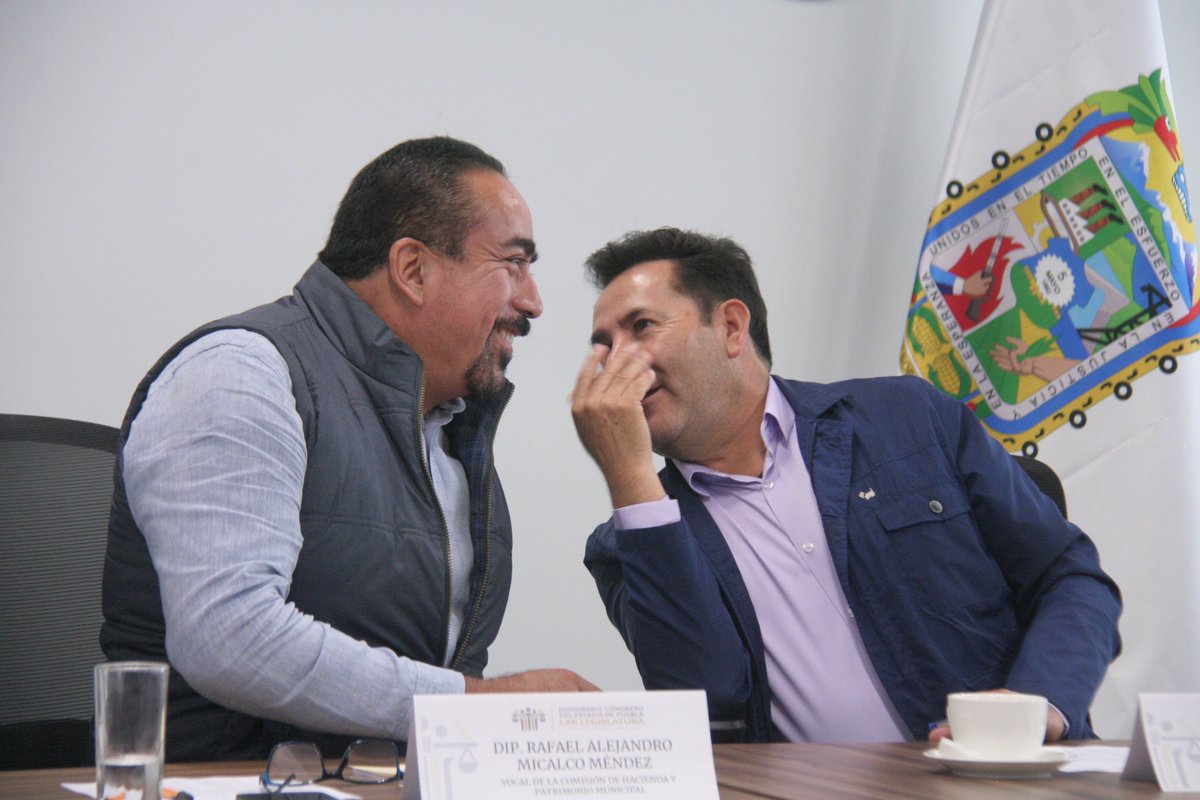 larevista_unica's tweet photo. @CongresoPue @PueblaAyto @MauCespedesP @juliomiguelhg @LupitaVargasMx @MariaDeLaBarrda @rafamicalco @Titomino @CongresoPue @PueblaAyto @MauCespedesP @juliomiguelhg @LupitaVargasMx @MariaDeLaBarrda @rafamicalco
#fotogalería #galeríaúnica #Puebla #Concesión #Paraderos
#fotos: Miguel Ángel Huerta @Titomino #único 📸 https://t.co/NINx35x1JB