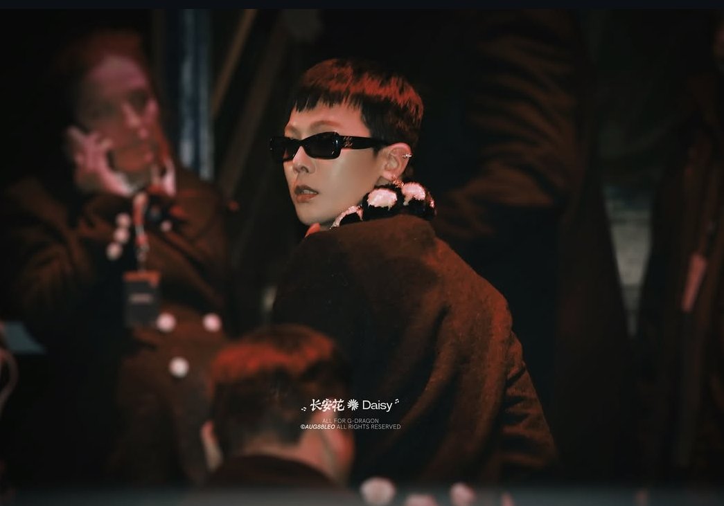 ✨THE SUPERSTAR AURA ✨

#MonsieurGDForChanel
#GDxMetiersDArtNY