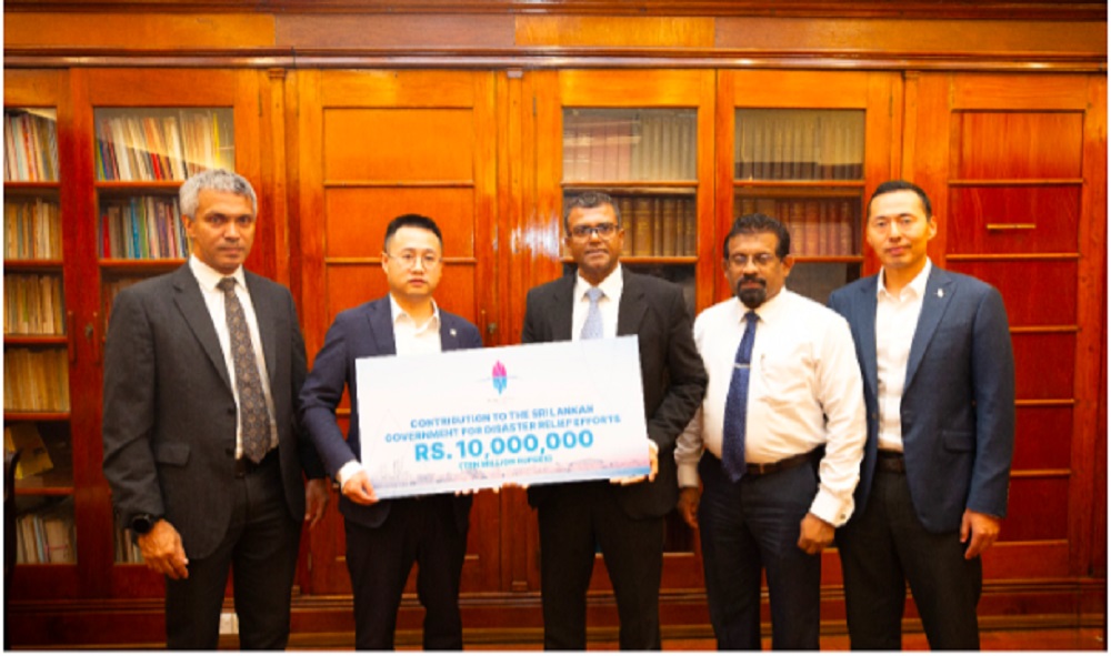 lbnbusinessnews's tweet image. CHEC Port City Colombo (PVT) Ltd. Extends Rs. 10 million and critical on-ground support to national recovery efforts following cyclone Ditwah’s devastation
lankabusinessnews.com/chec-port-city…
#CHEC #PortCityColombo #Ditwah #RecoveryEfforts #cyclone