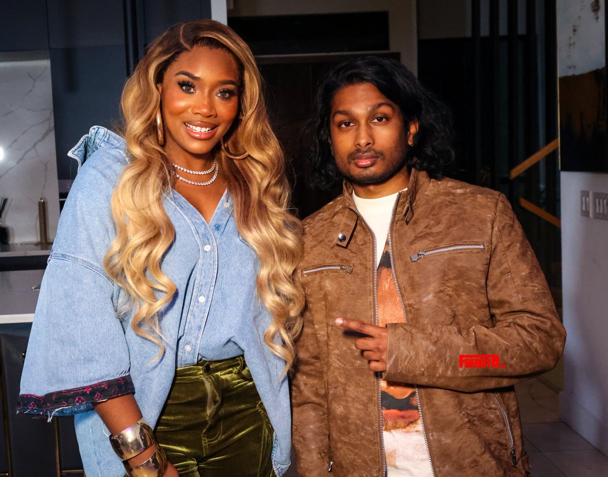 ashwingane's tweet photo. A powerful moment linking two worlds -Actress, producer, entrepreneur, and founder of YELLE Skincare - @YandySmthHarris 📷 From TV to business to philanthropy, her impact runs deep...

Grateful for the energy and wisdom she shared. 📷📷

#AshwinGane #yandysmith #detroittoatlanta #creativeculture #realitytv