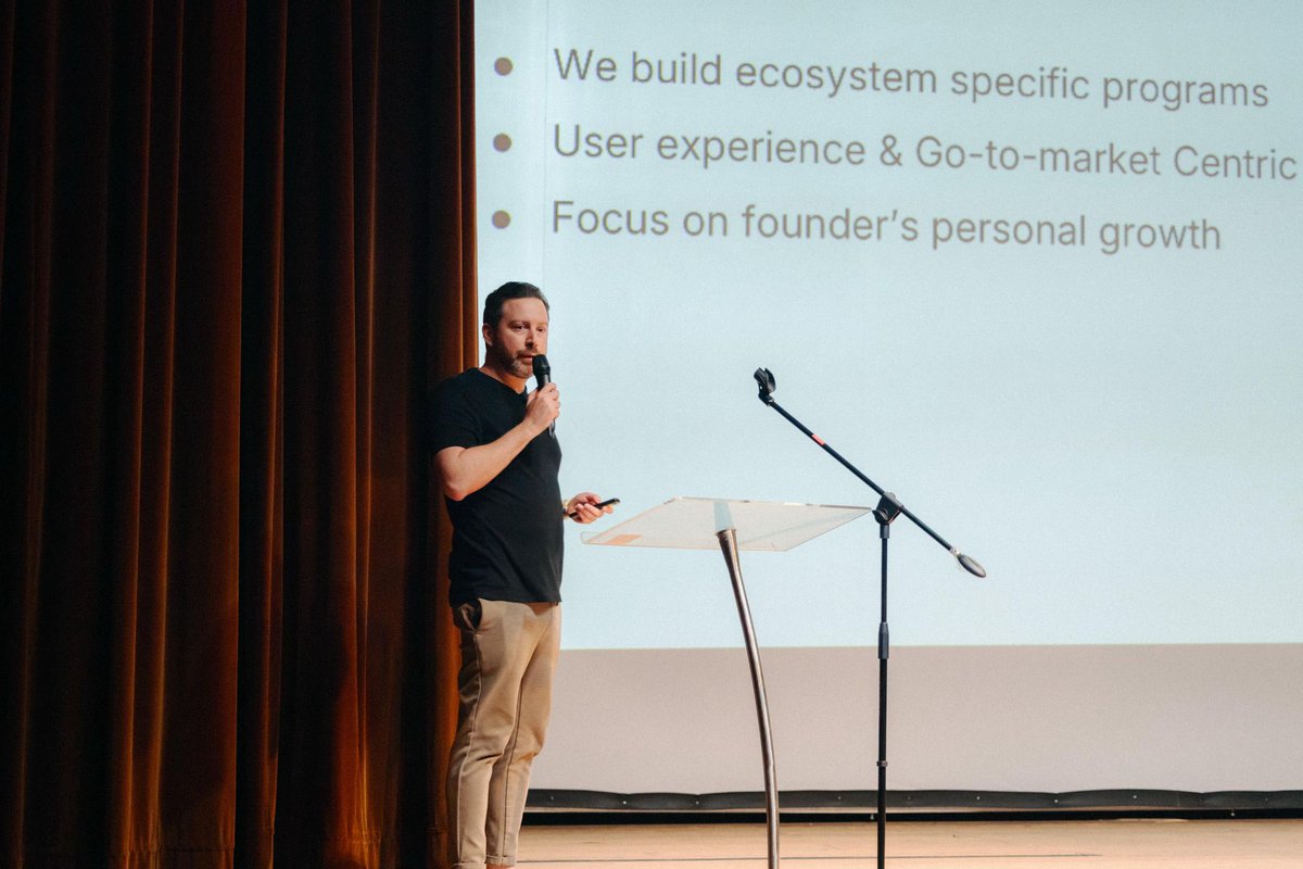 Alon Shavit ◘ tweet media