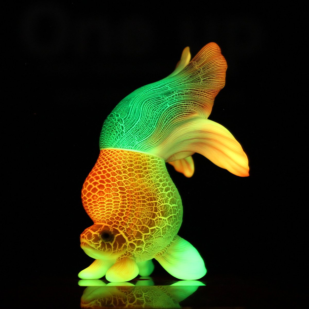 香港で12/12-14に開催の AMAZING TOY SHOW に、 One up.出展 販売品 て