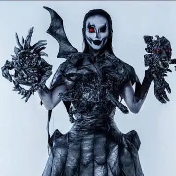 Swerguson's tweet photo. Espero que la corona de #titans2 se la den a HOSO TERRA TOMA xq las finalistas de esta temporada han sorprendido menos q la temporada pasada #DragulaTitans2  @bouletbrothers @BBDragula https://t.co/hx19uE2TQb