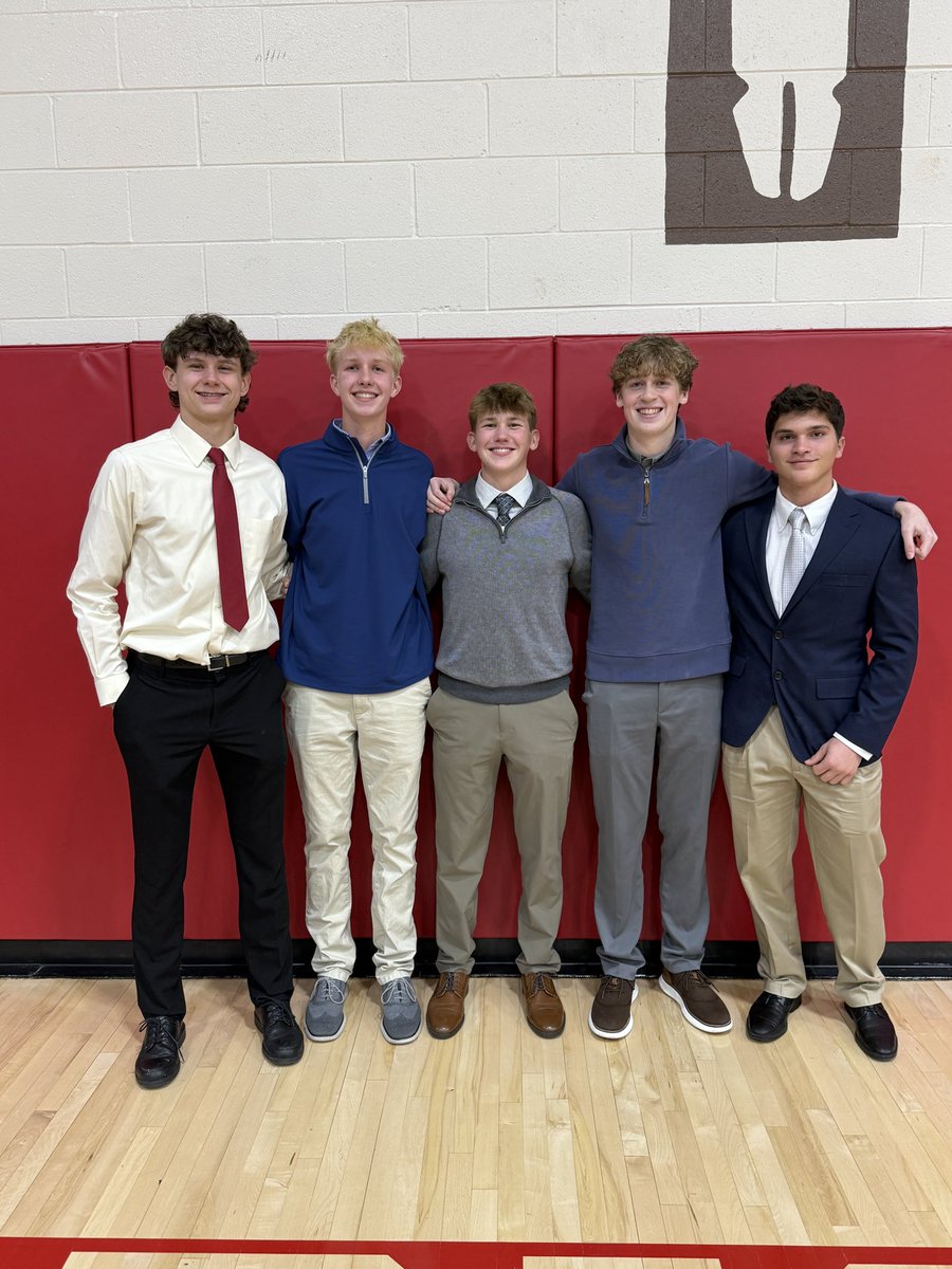 Fenwick Boys Volleyball tweet media