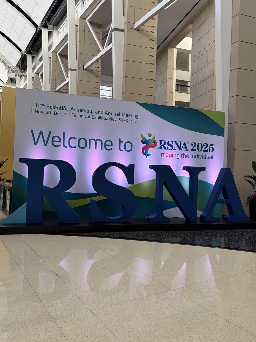 sheidaEb's tweet photo. Back at RSNA #RSNA2025 https://t.co/mZE3Lu46lq