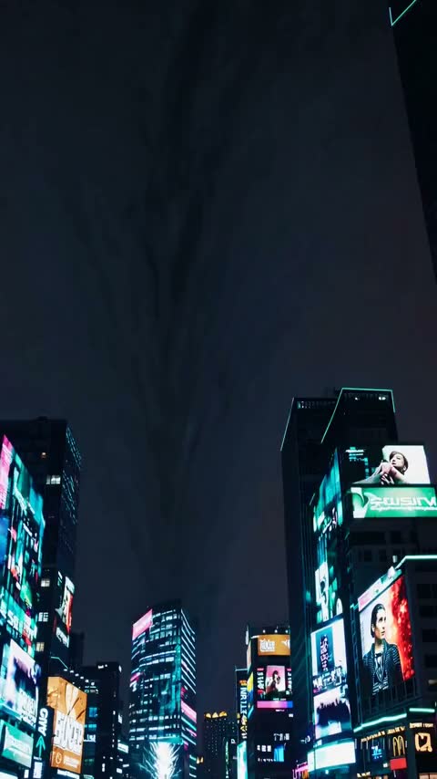 eva807's tweet image. Beauty shows up unexpectedly in the simplest shared photos