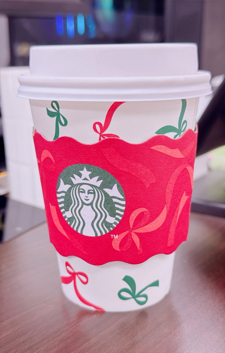 오늘은 추워서 시그니처 핫 초콜릿
ㄴㅑ암