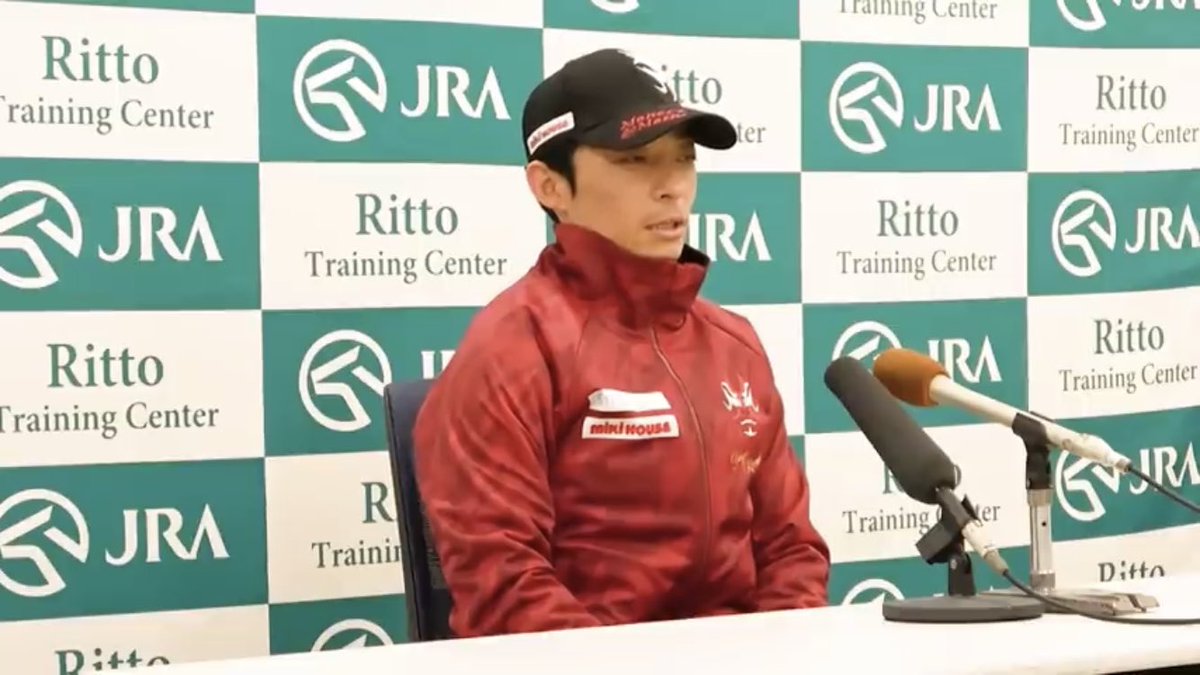 sinba_sinba_bye's tweet image. 全国1億500万人の川田将雅騎手ファンの皆様、大変お待たせしました。

川田将雅騎手記者会見研究家の私が断言しましょう。

インタビューアーの引き出し方が川田騎手の魅力を存分に引き出しています。

去年からのリベンジ、先週のリベンジ、そして真紅の衣装。

これは逆襲の川田です、馬券内です。