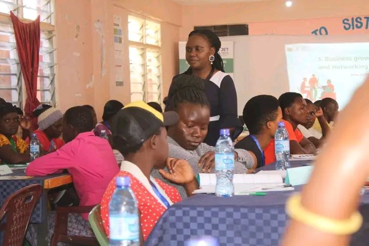 Sifacbo's tweet photo. Day 3 of the KJET Training
Today’s session covered product development and customer value equipping us with practical tools to refine our textile products and meet market needs effectively.
#KJET #MSEA #BDS #SIFACommunity #TextileHub https://t.co/0bHMtfPddV