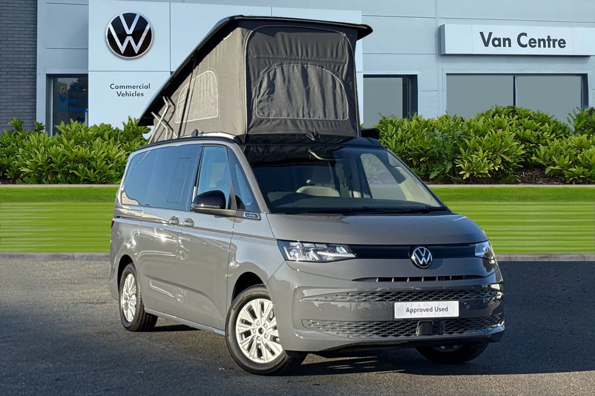 The Volkswagen California Beach T7 SWB 150 PS DSG in Pure Grey with a contrasting black roof is an ideal companion for both everyday driving and weekend adventures.

To find out more visit the link! swanswaygarages.com/vehicle-detail…