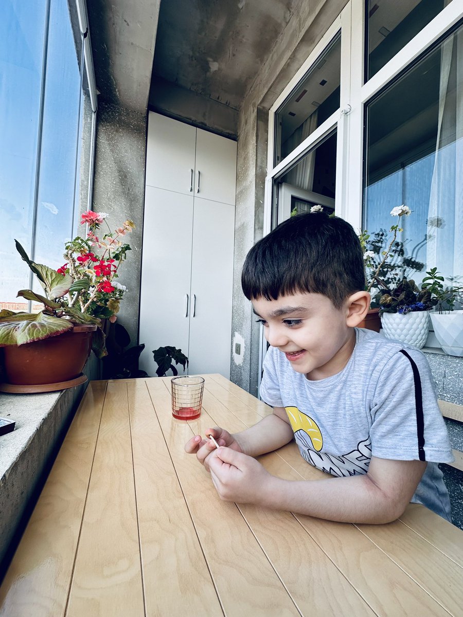 Если вселенной 14.5 млрд лет, то как ему может исполниться 6?!

С днем рождения моя вселенная