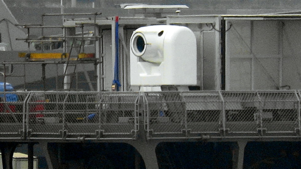 agcdetk's tweet image. 2025/12/02
試験艦「あすか」レールガンの海上試験を終えたあと、
新たに防衛装備庁が研究中のレーザー兵器100Kwを搭載し海上試験に向けJMUで装備中。
来年には飛翔体の海上試験も行われるようです。
各国のレーザー兵器の動向も含め動画を編集しました。

動画youtu.be/J8djec-zIy8