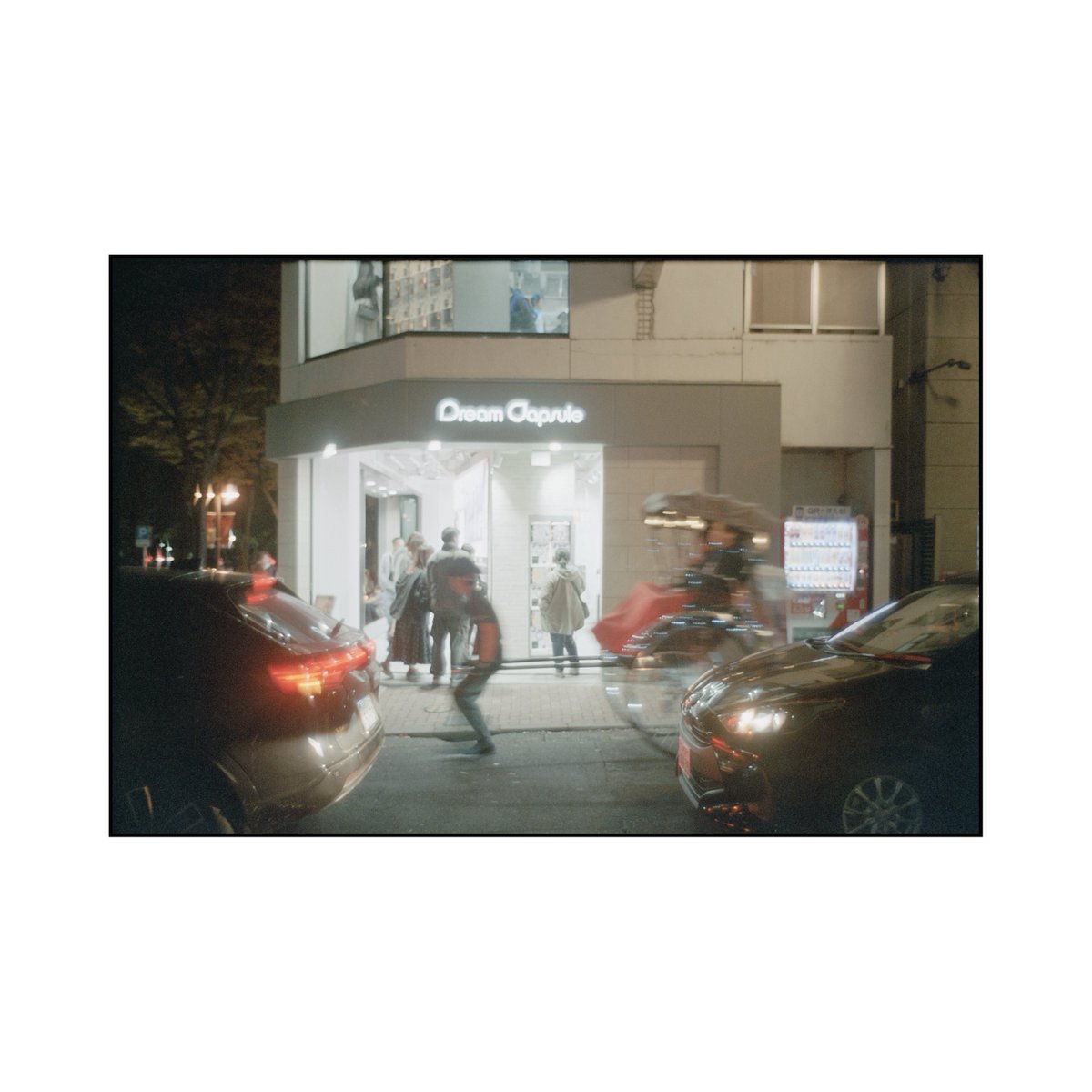 Runa sama 専用 night snap Leica M4 blackpaint summilux 35mm 1st steel rim Kodak