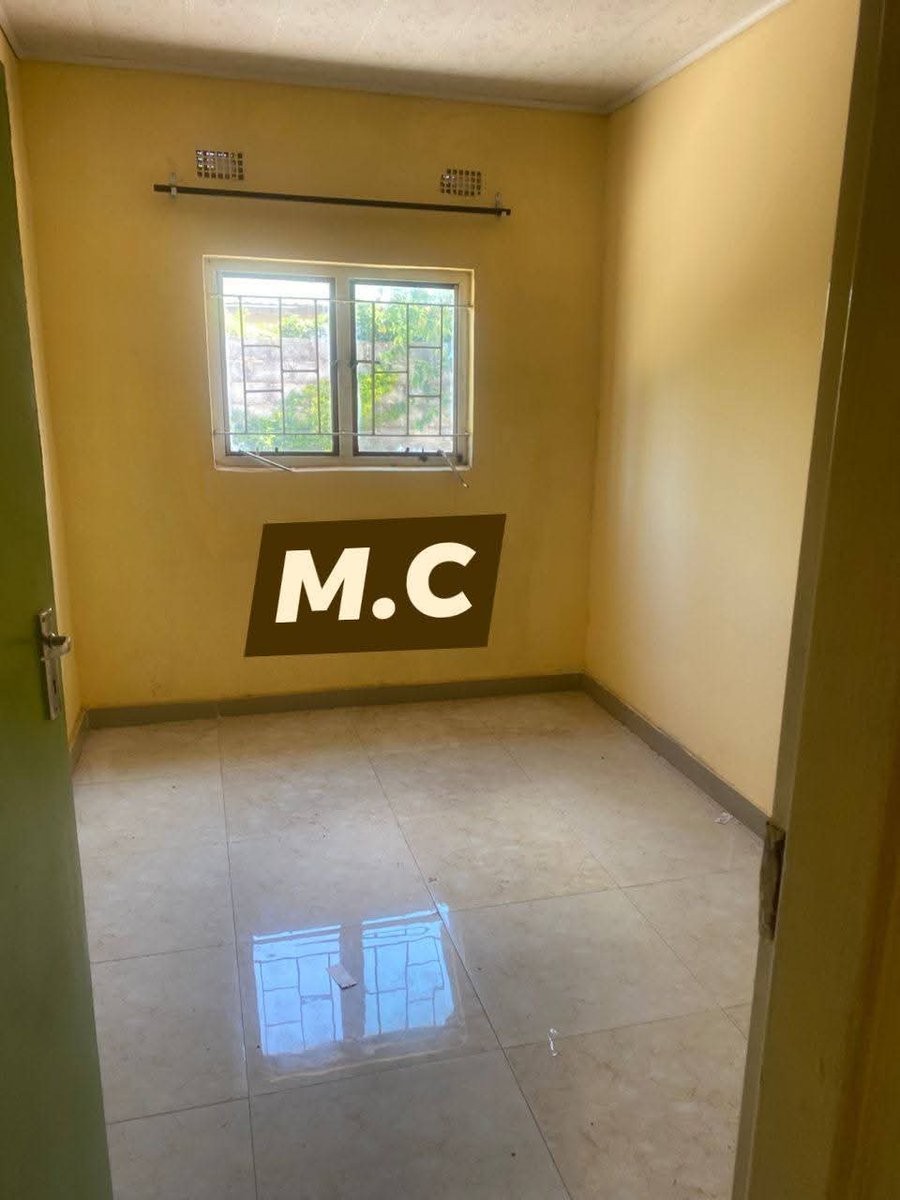 mwilapops's tweet photo. 2bedroom flat for rent in chalala near salena traffic lights, master bedroom self contained,in a secure wall fence,close to tarmac. 

4200 per month 

*No security deposit 

WhatsApp : +260972952116
Call : 0974324427

Photo tag: is to avoid reuse of photos https://t.co/aNz4Kf2YG2