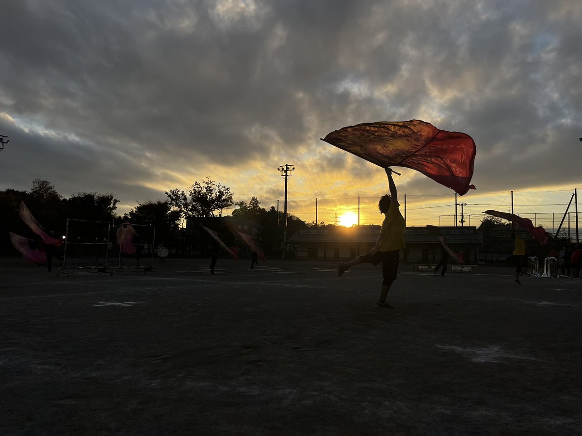 残り3日。

４階席の奥の奥まで。
わたしたちの音を、表現を、

 #JMBA  #マーチングバンド  #全国大会