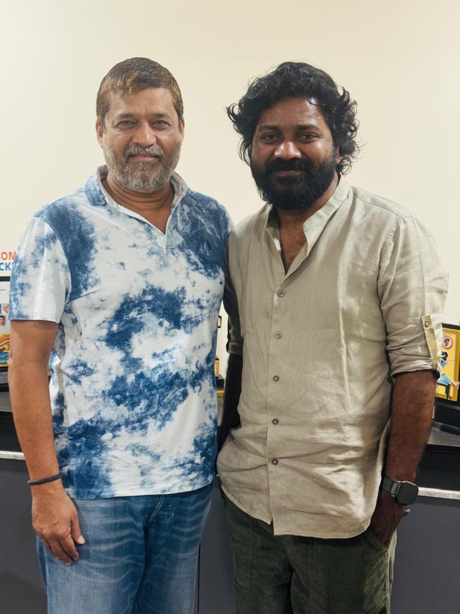 dsfofficial_'s tweet image. Our heartfelt thanks to ace producers #DilRaju garu and #Shirish garu for their wonderful gesture and appreciation towards the young #RajuWedsRambai team ❤️

Your heartful words and wishes mean a lot to us. Feeling grateful for all the success and love being received 🙏