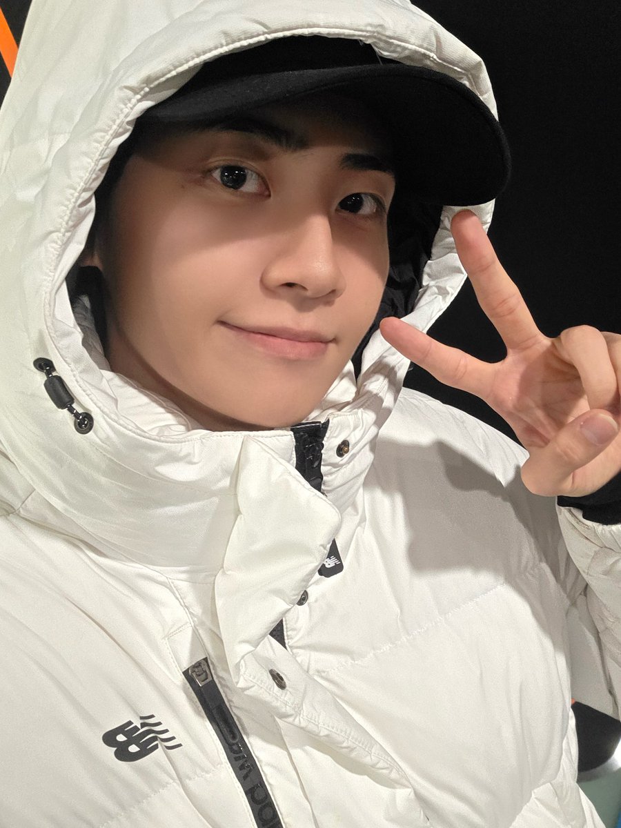 이진혁 (LEE JIN HYUK) tweet media