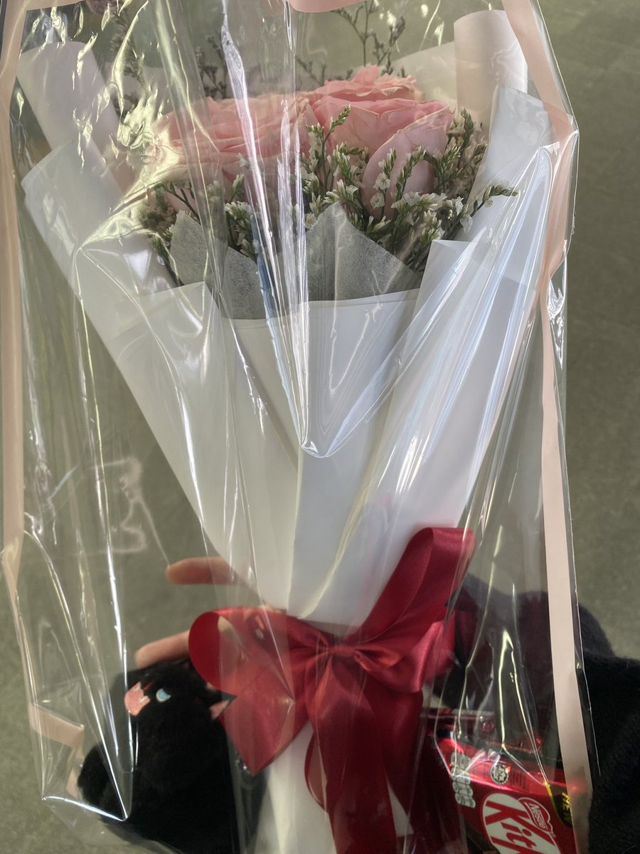 paint 🎂 2much tweet media