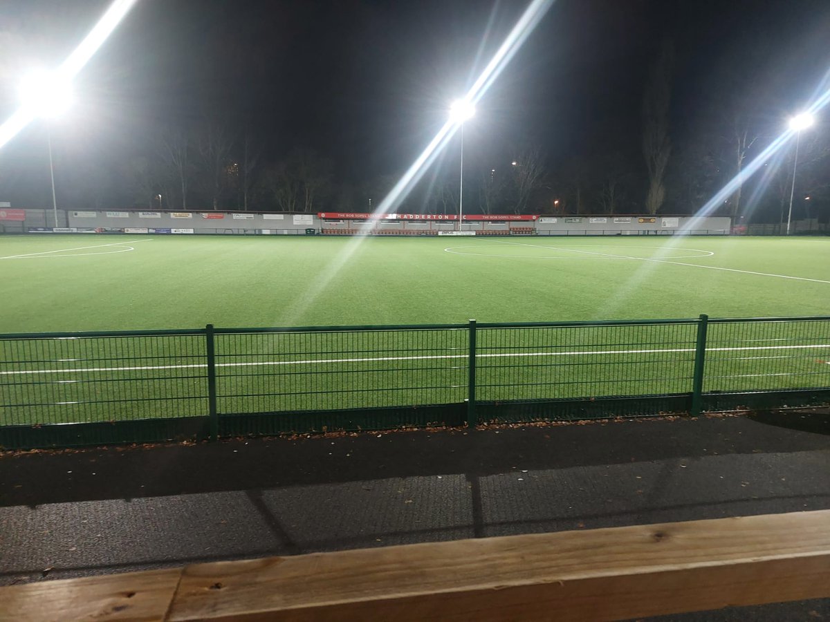 LRU17s's tweet photo. Excellent performance from the u21s last night under the lights away at Chadderton FC.
LR securing a QF place in the NWu21s league cup with a 1-3 win 

#LR https://t.co/l0lG4jNxpl