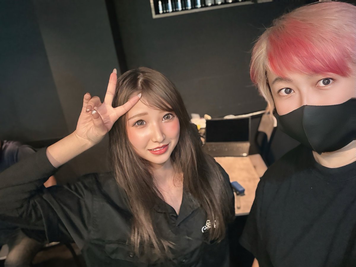 Ace_darts's tweet image. みなさん、お待ちしております‼️

ゆりな自身がドリンク作ってくれます🍻

通常料金となってますので、まだ会ったことない方もぜひ😉

#三小田優莉奈
#SpaDe