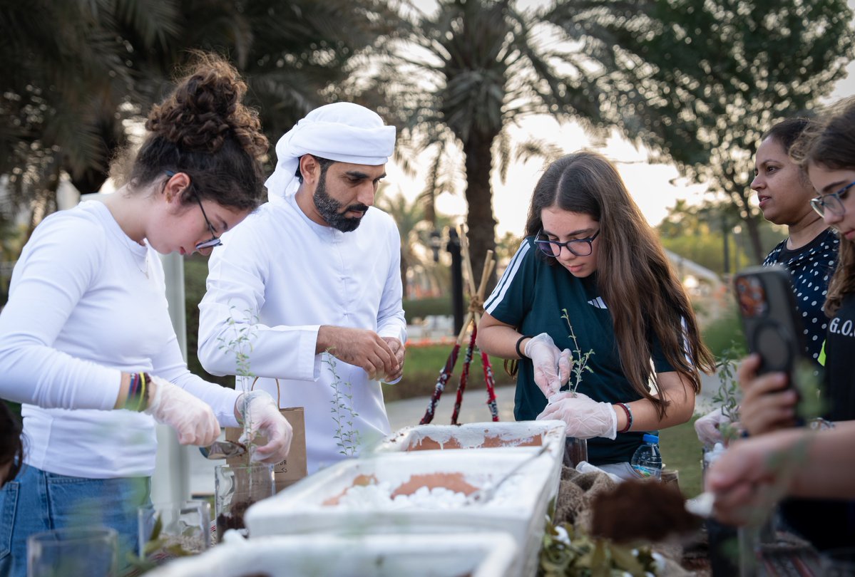 mbrlae's tweet image. Highlights from our 54th UAE Union Day celebration at #MohammedbinRashidLibrary, where visitors explored culture and heritage through creative workshops, blending tradition, innovation, and knowledge. The place was filled with the spirit of national pride and unity.

#MBRL #UAE…
