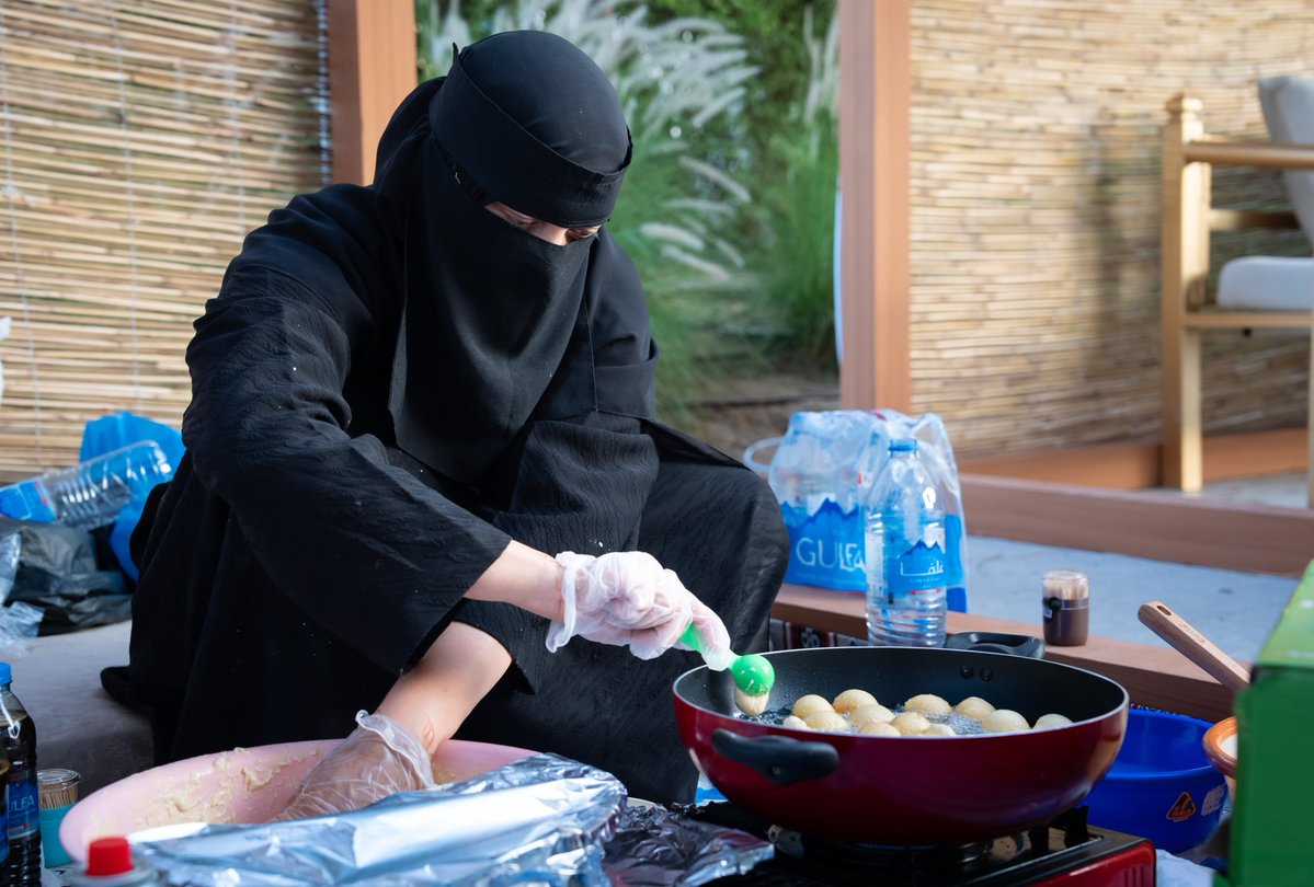 mbrlae's tweet image. Highlights from our 54th UAE Union Day celebration at #MohammedbinRashidLibrary, where visitors explored culture and heritage through creative workshops, blending tradition, innovation, and knowledge. The place was filled with the spirit of national pride and unity.

#MBRL #UAE…