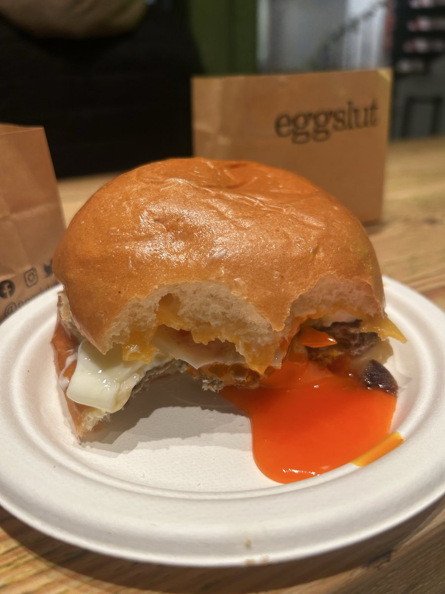DPhil1981's tweet image. Not a bad way to start a Wednesday @EggslutOfficial