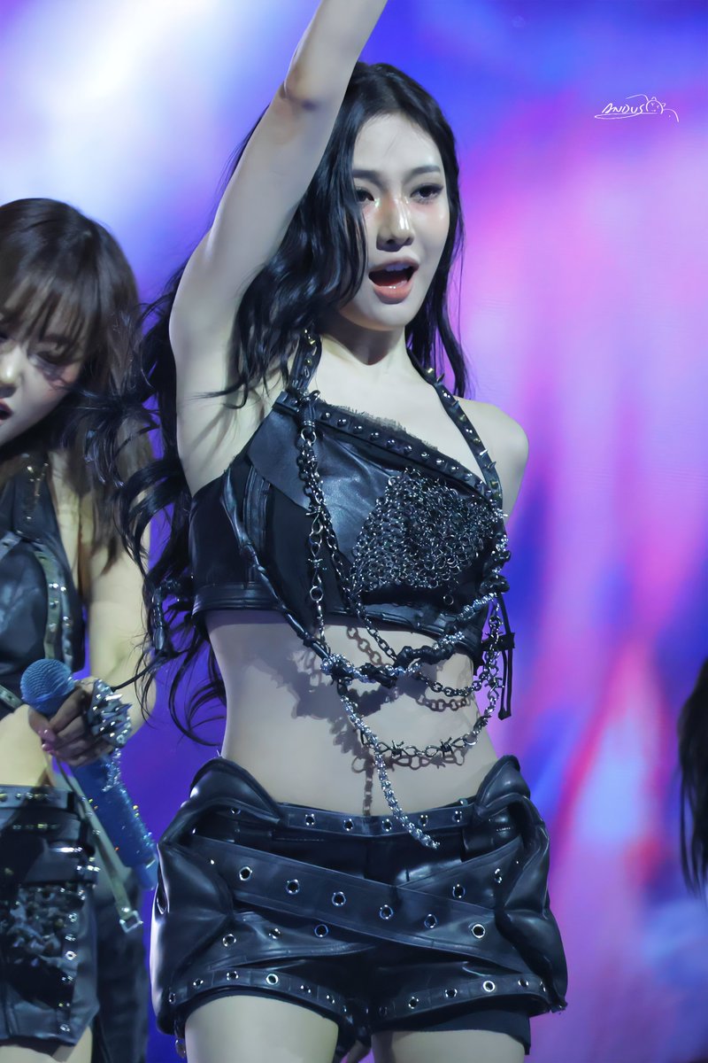 251129 MAMA

#ningning #닝닝 #寧寧 #宁宁
#NINGNING #寧藝卓 #宁艺卓
#aespa