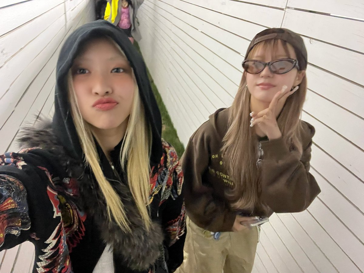 XGOfficial_'s tweet image. 遅くなっちゃったけど、、🥺💕
ベスフレじゅりあ21歳のお誕生日おめでとう🥹🫶🏻⭐️💖かわいい姫じゅりあ🧡🐿️✨
今年も最高な一年にしようね〜🤭
LOVE YOU!!!❤️❤️
#HAPPY_JURIA_DAY