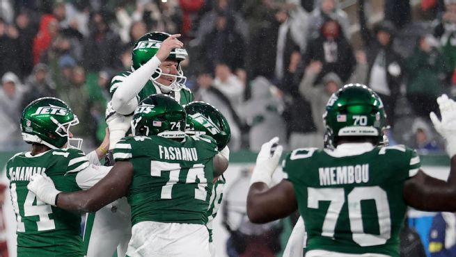 NYJetsFrance's tweet photo. ✈️🏈Ces bons vieux Jets : S5E17🏈✈️

Une 3ème victoire en 5 matchs. 🥳

Un générique d'ANTHOLOGIE pour débriefer la victoire face aux Falcons et faire la preview du matchs face aux Dolphins, je n'ai pas besoin de vous en dire plus. 🫵

>> https://t.co/paqaYxu5b7 https://t.co/wQvmZcuda2