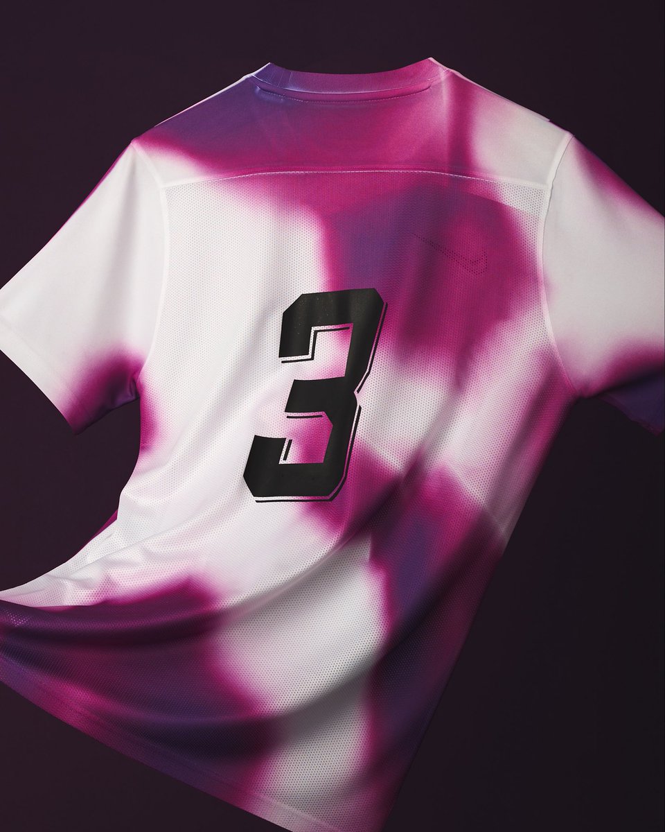 Kitlocker.com tweet media