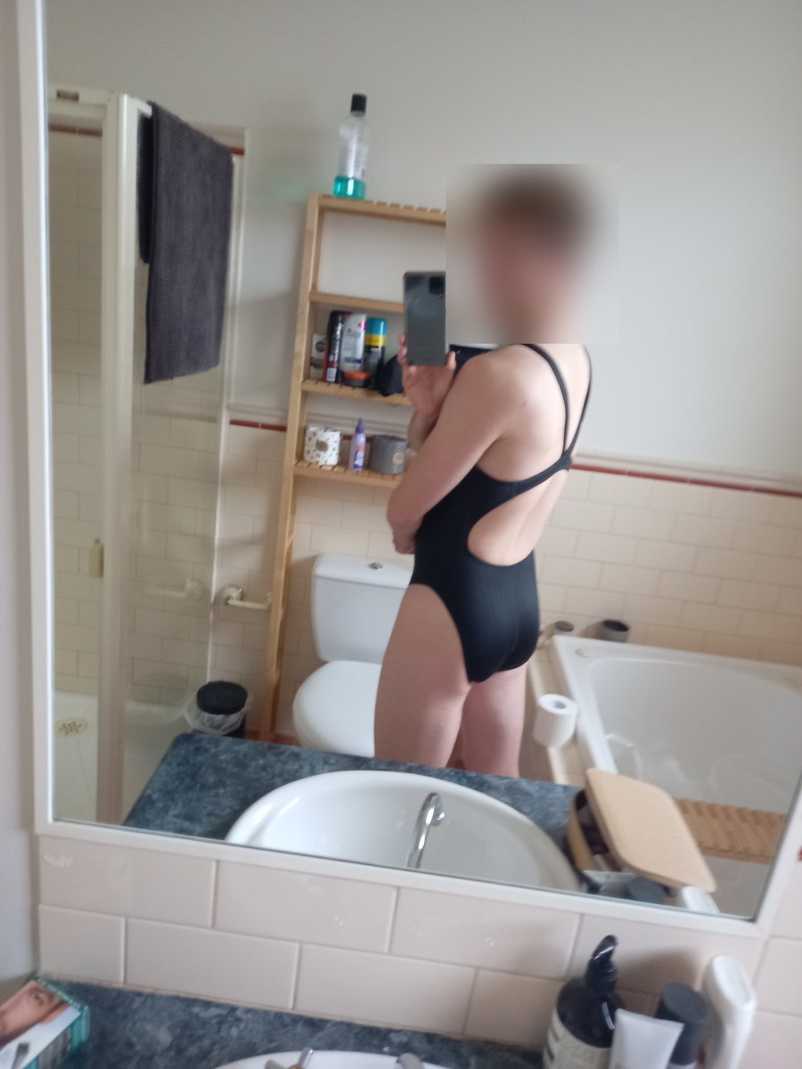 TheSwimsuitLove's tweet photo. NEW SET: AquaBlade Return (24P)
Well it's back lovers. Hope you enjoy lovers, more in the link
in bio. Enjoy Lovers 😘

#speedo #speedoswimsuit #onepieceswimsuit
#swimsuit #spandex #lycra #tight #gay #crossdresser
#crossdressing #aquablade #aquablade® https://t.co/X3WD2J9dtu